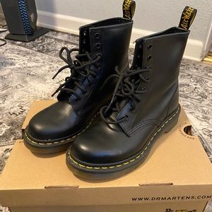 DR MARTENS 1460 BEX